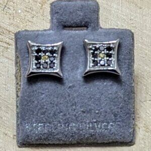 🆕.925 STERLING SILVER SQUARE KITE SHAPED MICO PAVE STUD EARRINGS - UNISEX